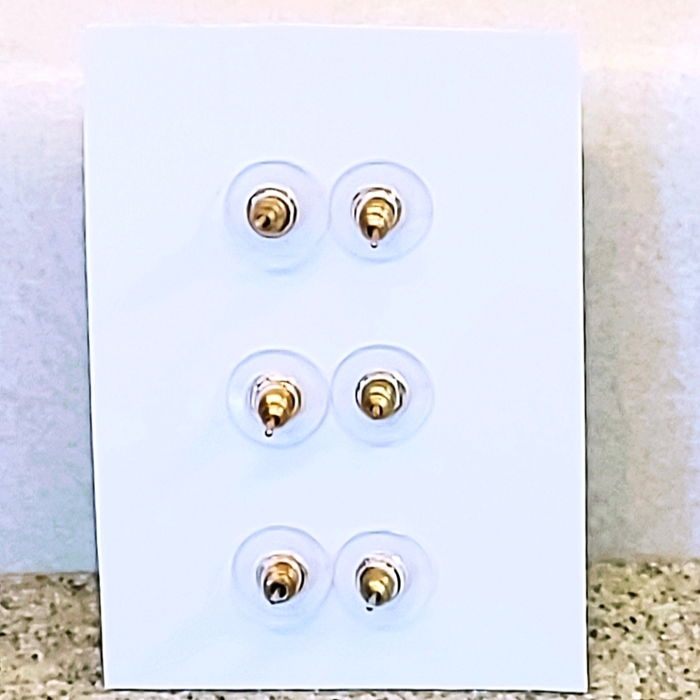 RUE 21 THREE PAIR SPARKLING CLASSIC GLASS & FAUX PEARL STUD EARRINGS - Picture 2 of 4